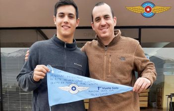 Primer vuelo solo alumno Julián Alonso Montes