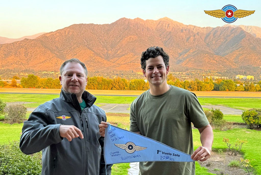 En este momento estás viendo Primer vuelo solo alumno Vicente Moral Martínez