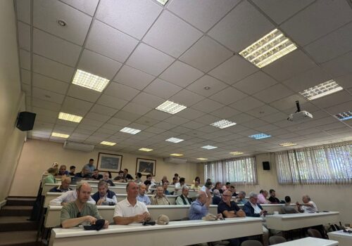 Asamblea Extraordinaria de Socios